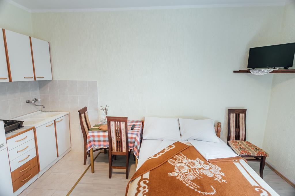 Guest House Bajceta Herceg Novi Exterior foto